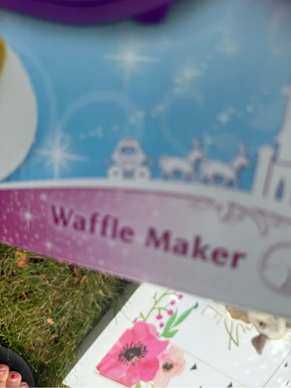Disney Princess Waffle maker NEW IN BOX! Free gift!